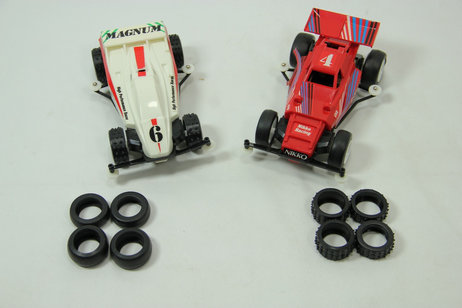 Nikko Tec Speed Breakers Set #40701 With Cars in Original Box