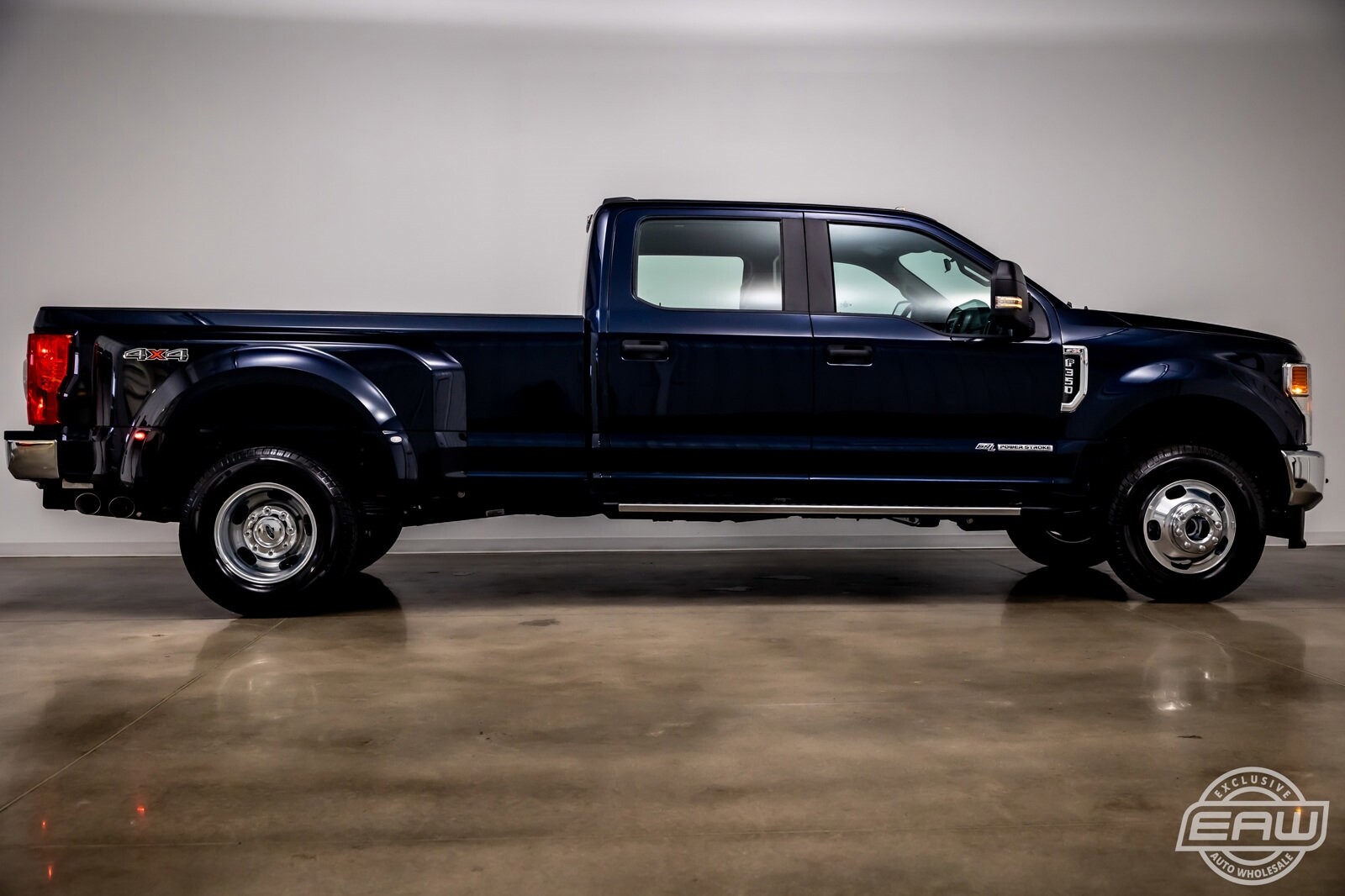 2022 Ford Super Duty F350 Drw Xl 6 Miles Antimatter Blue Metallic Crew