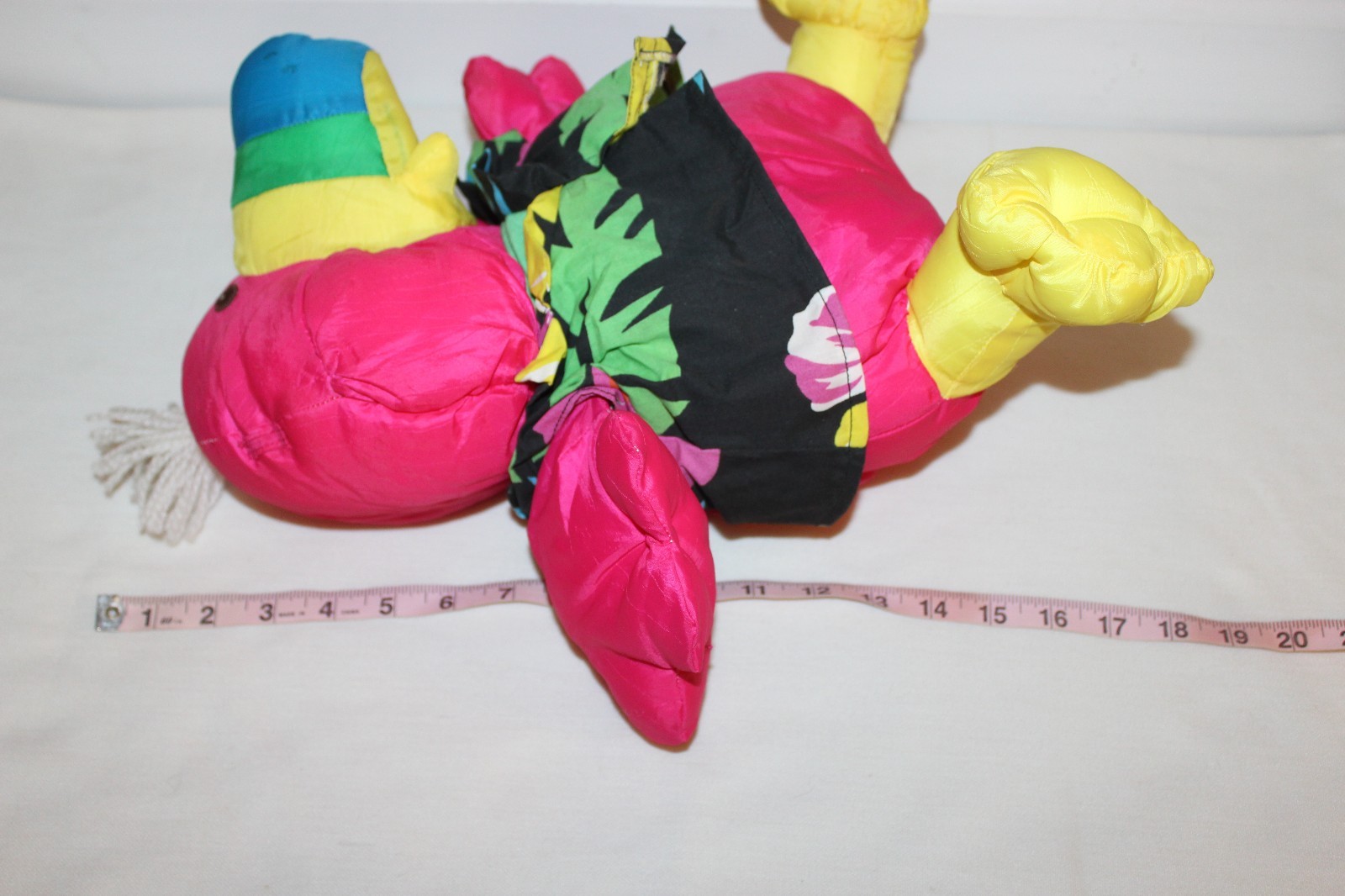 Vintage Fisher Price 1987 Pink Toucan Parrot Bird Puffalump Plush Stuff Toy 18