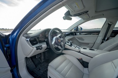 image 3 of interior