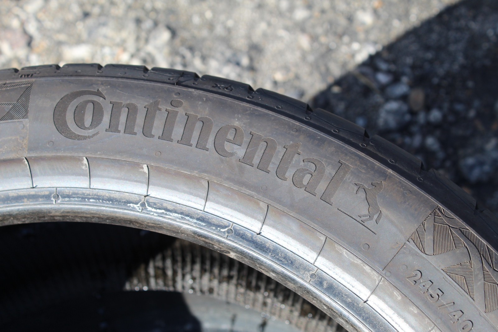 245 40 18 Continental, PC 7, EV, 97Y, x1 Single Tyre 6.0mm (F1_tyres) L3815