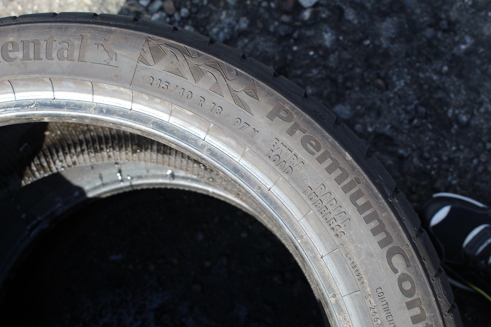 245 40 18 Continental, PC 7, EV, 97Y, x1 Single Tyre 6.0mm (F1_tyres) L3815