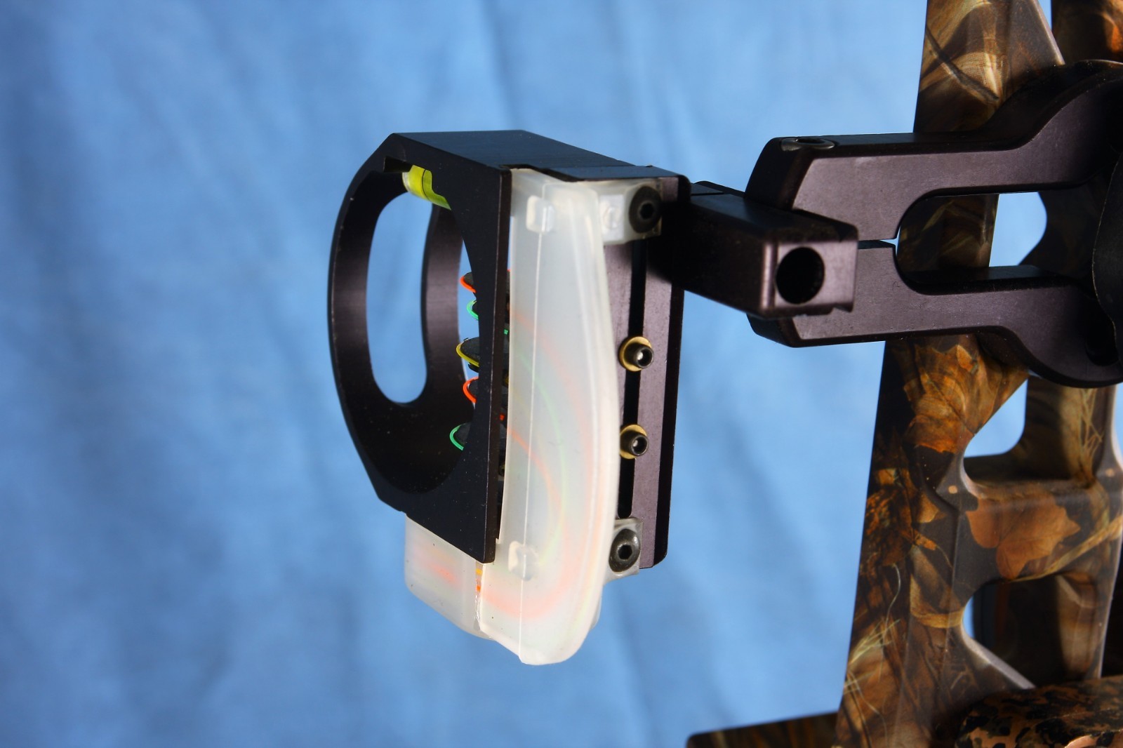 BowTech Patriot II - Left Handed - up to 70lbs pull - 29