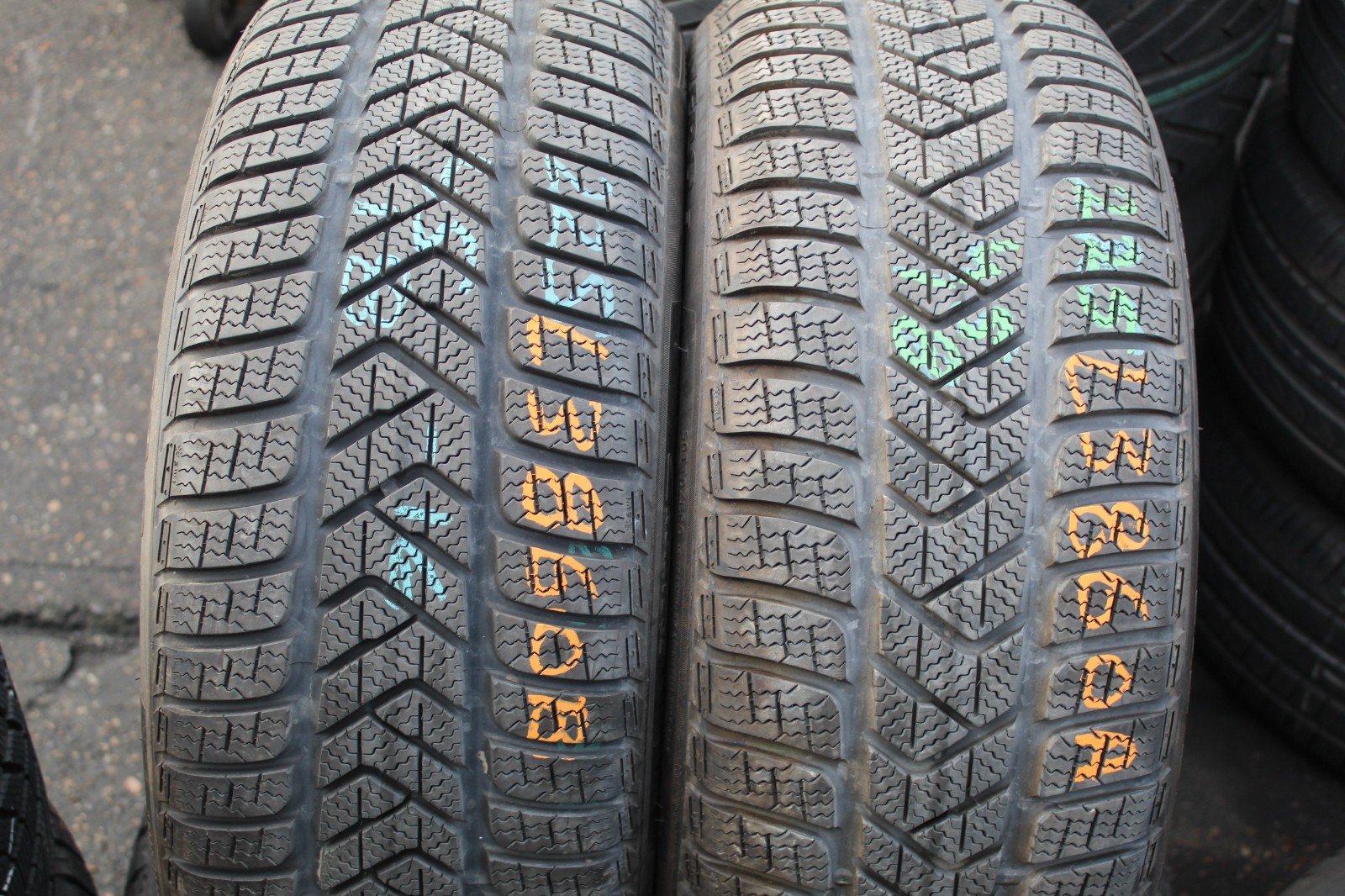 225 45 18 Pirelli, Winter, M+S, 95V, x2 A Pair 7.5mm (F1_tyres) L3860