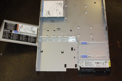 Original Metal Rack Case 40K8106--IBM eServer xSeries 336 Server x336 8837 AC1