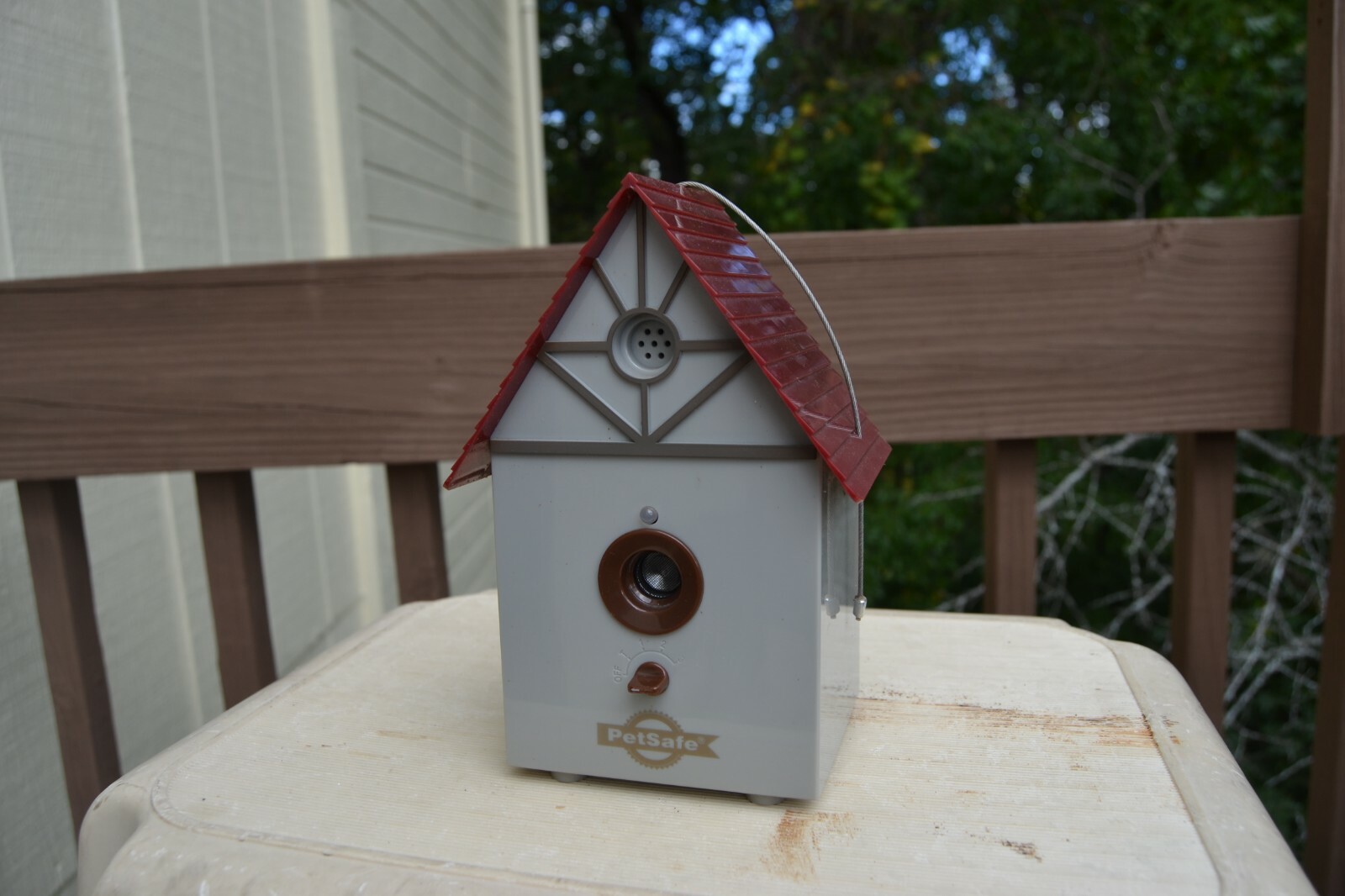 Pet Safe Outdoor Bark Control Ultrasonic Discreet Birdhouse