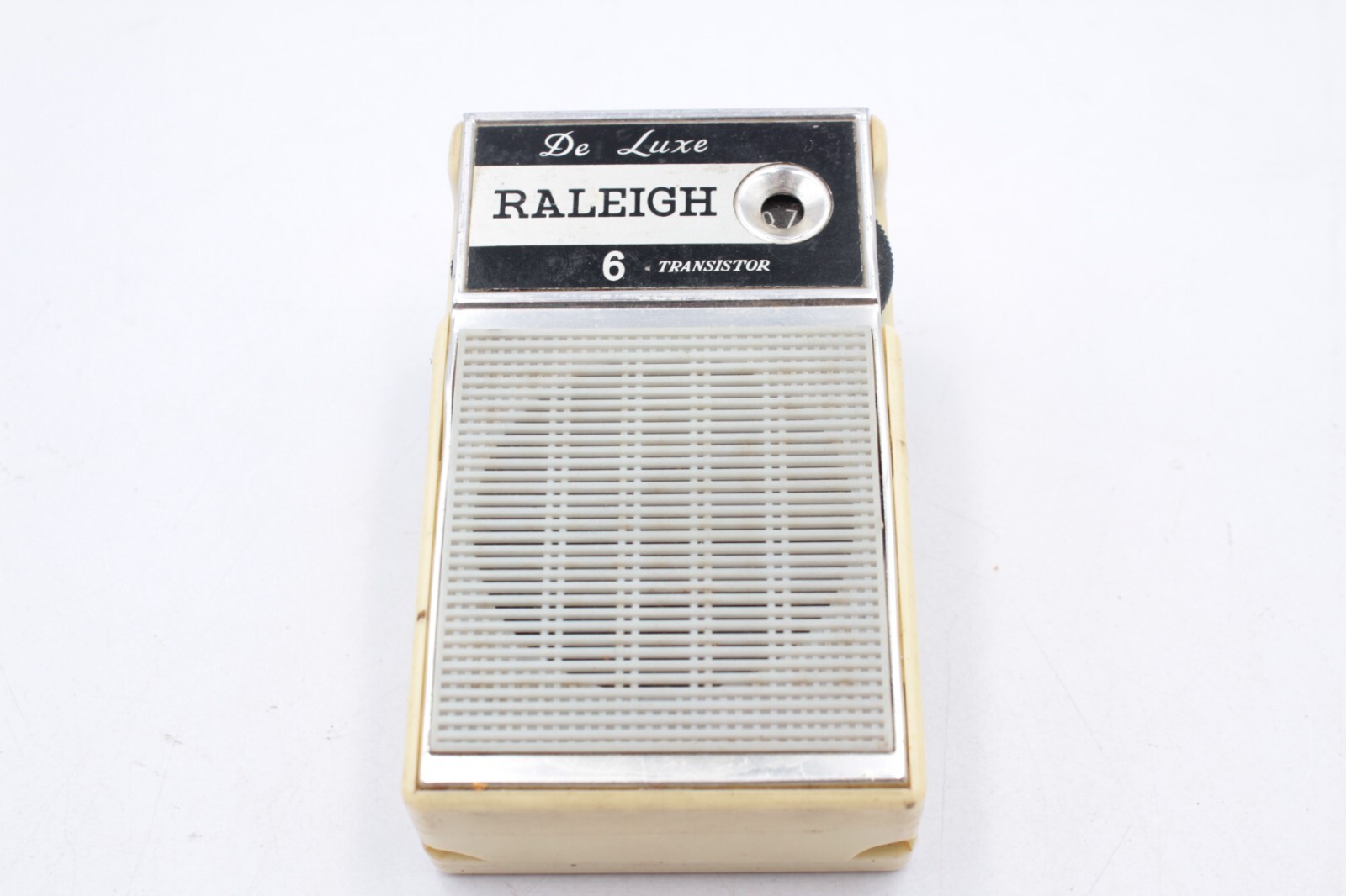Ruby・Radio-Active Isam Solid State Pocket Transistor Radio. For Sale at Ruby Lane