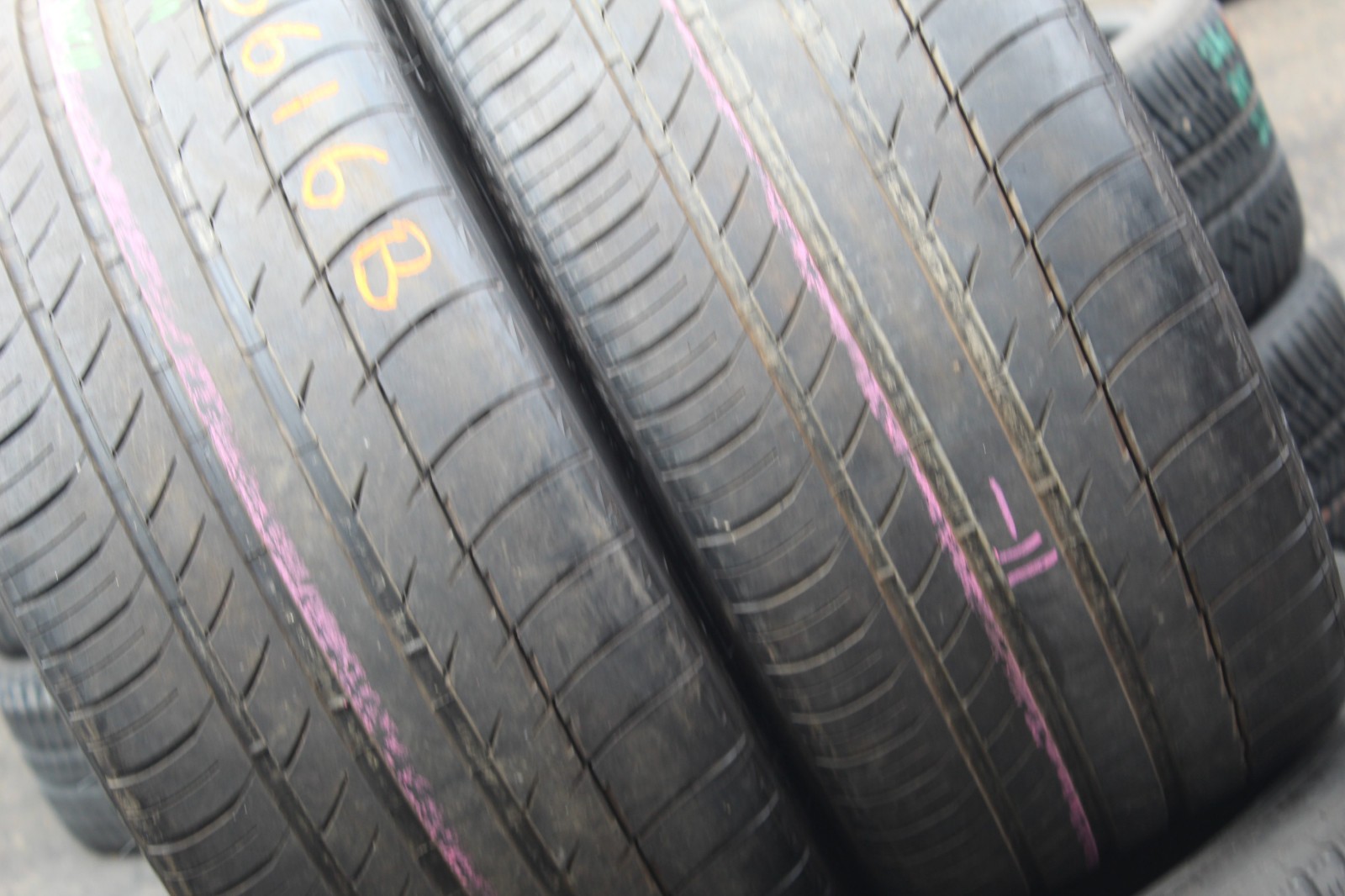 265 35 19 Michelin, Pilot Sport, N2, 94Y x2 A Pair 7.0mm (F1_tyres) FO/D L3616