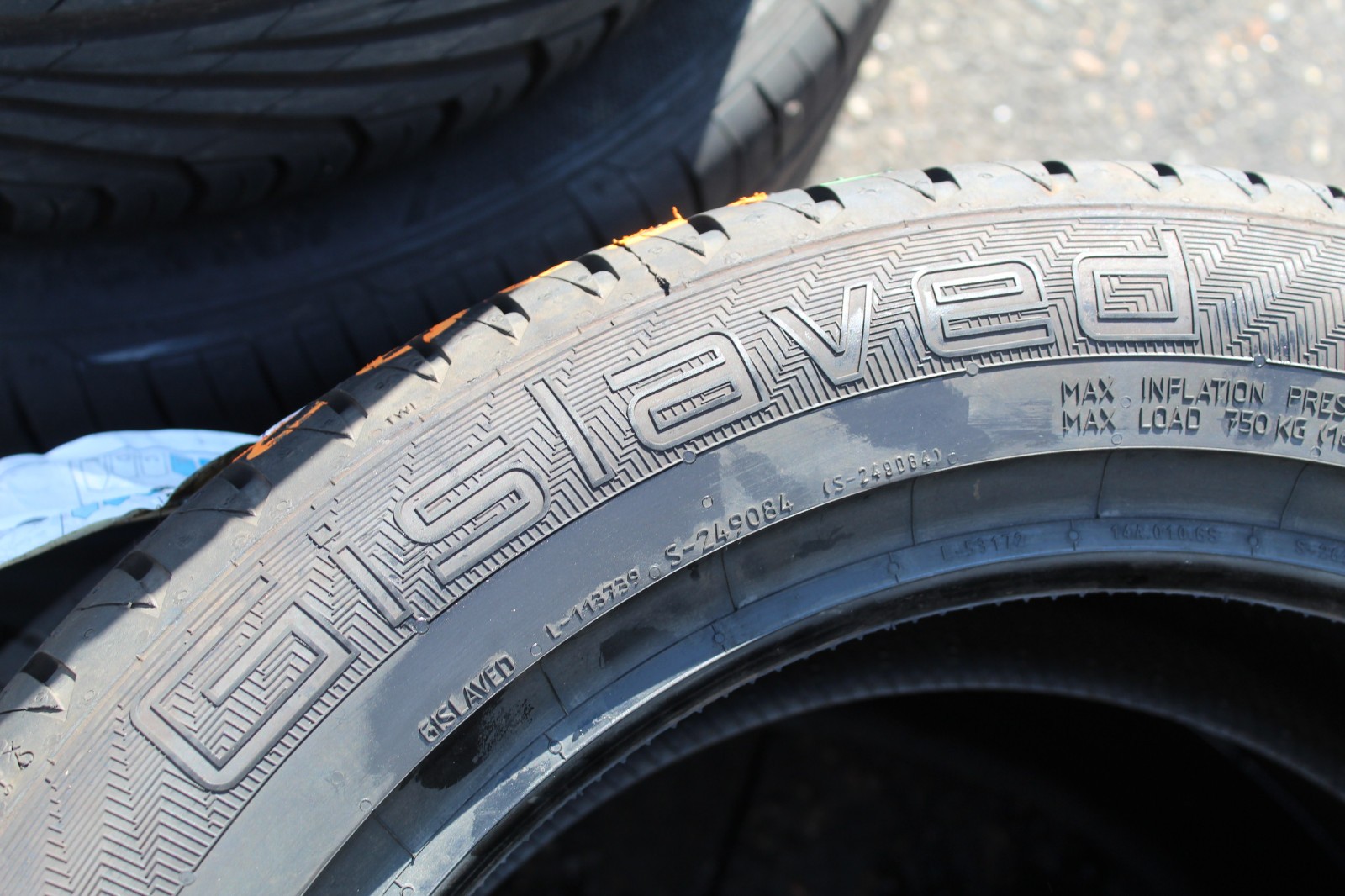 New 215 55 17 Gislaved, Ultra Speed 2, XL, 98W, x1 Tyre (F1_tyres) L3793