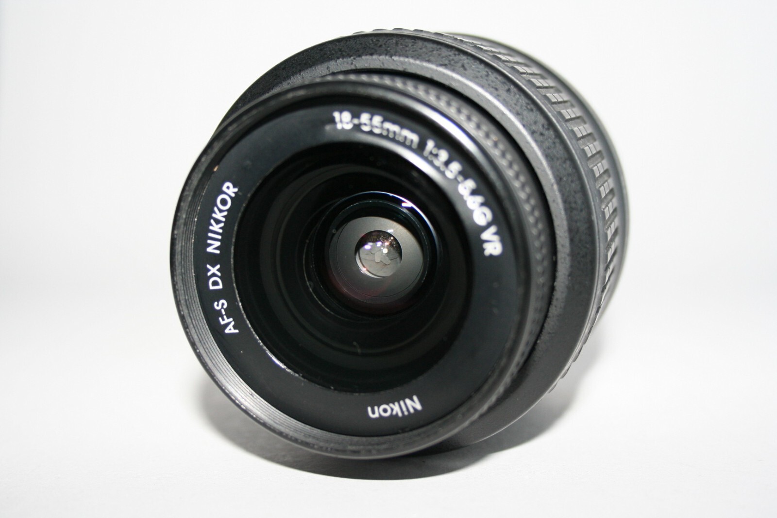 ■美品 Nikon AF-S 18-55mm F3.5-5.6G VR DX Nikon AF-S DX Nikkor 18-55mm f/3.5-5.6G VR II Review | PCMag