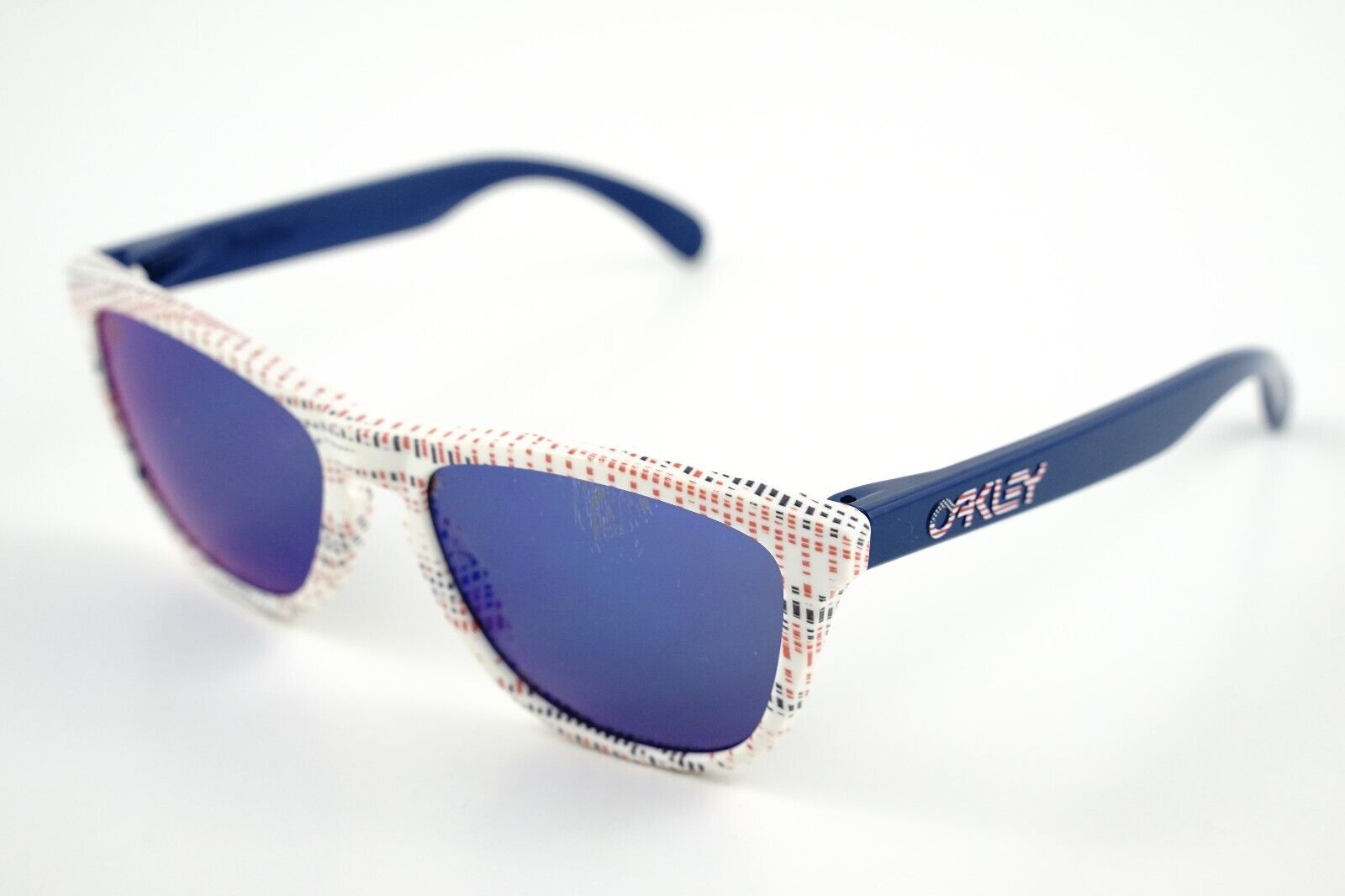 OO9013-85 Oakley Frogskins White Team USA Olympics American OO9013-85 Oakley Frogskins White Team USA Olympics American