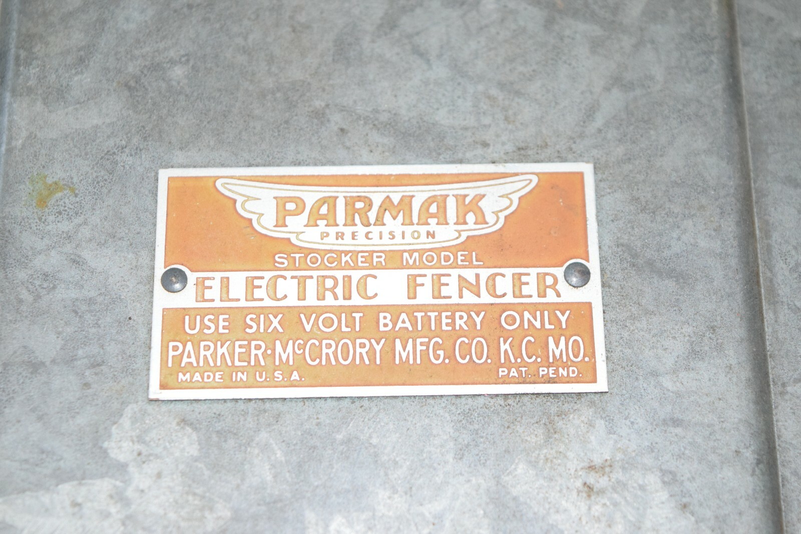 Vintage Parmak  6 Volt Charger Electric Fencer Fence Charger Stocker Model A-S