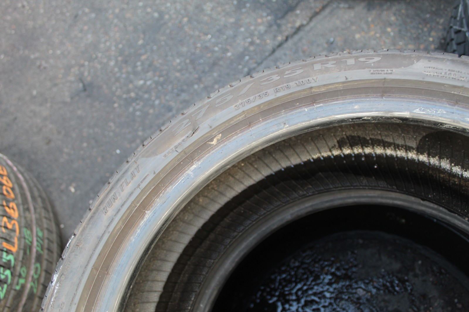275 35 19 Pirelli, RunFlat, MOE, 100Y, x1 Single Tyre 5.2mm (F1_tyres) L3803