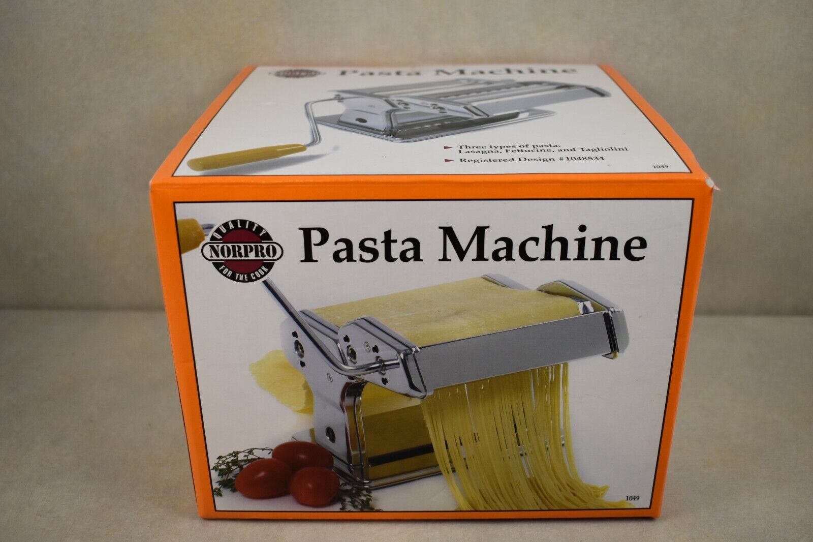 Norpro Manual Pasta Machine #1049 3 types of pasta  # 104853