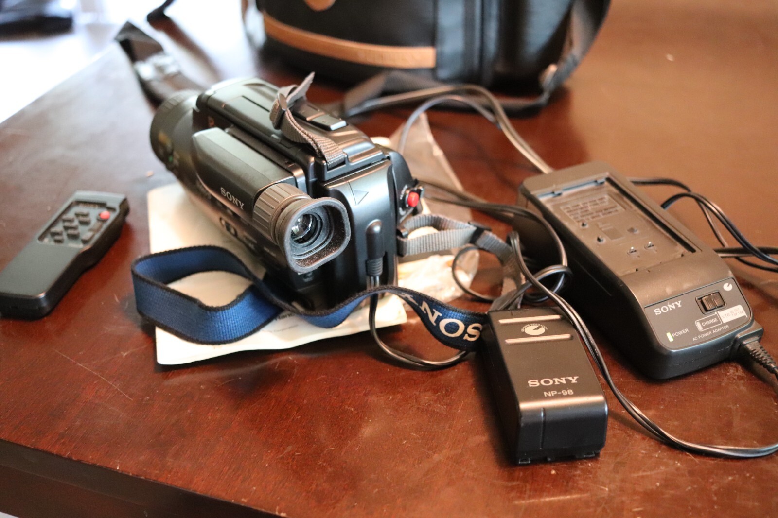 Sony CCD-FX630 Video8 Analog Camcorder Tape Transfer
