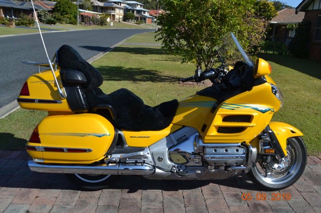 2001 honda gl1800