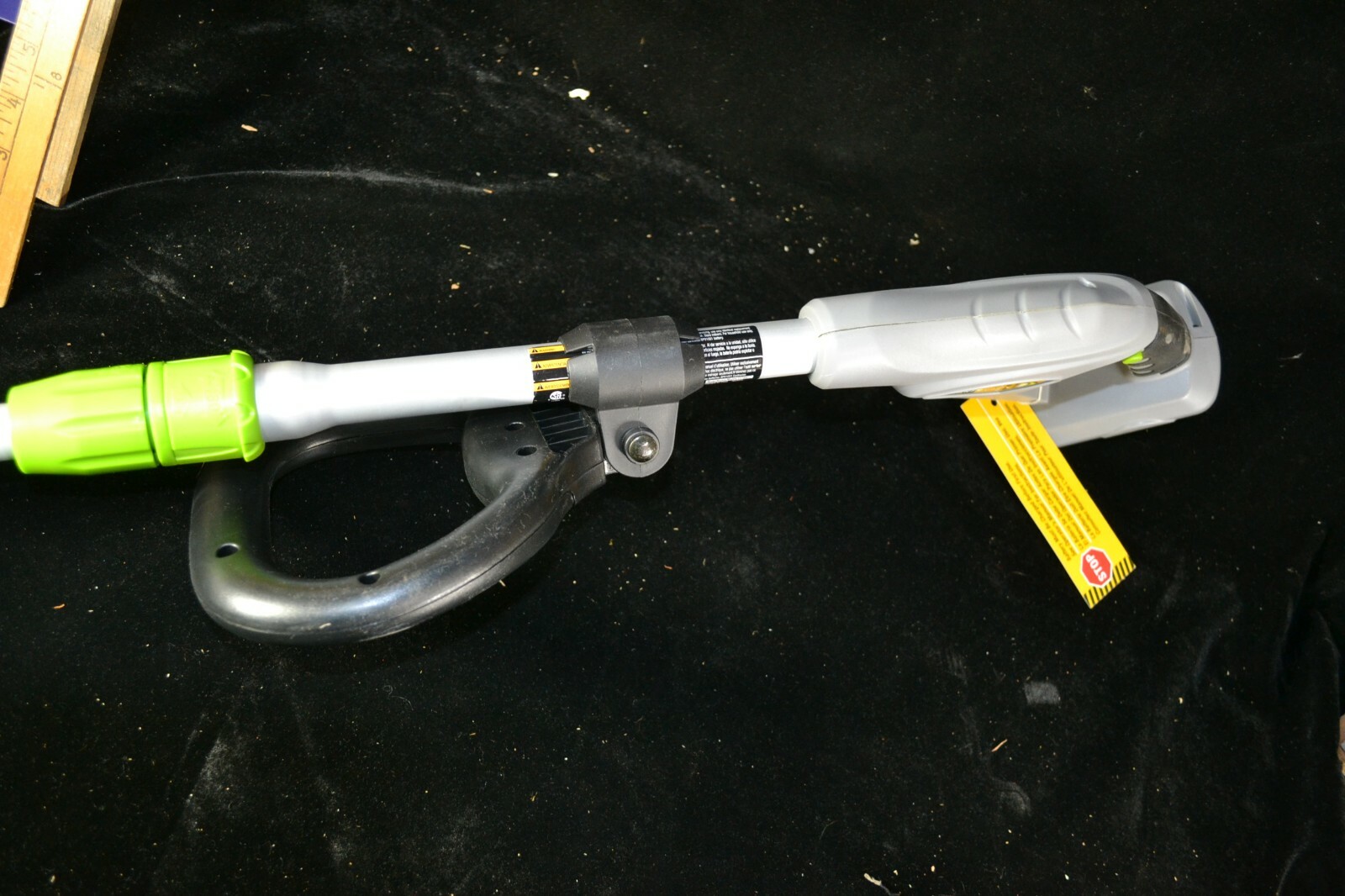 EARTHWISE CST00012 CORDLESS STRING TRIMMER 12