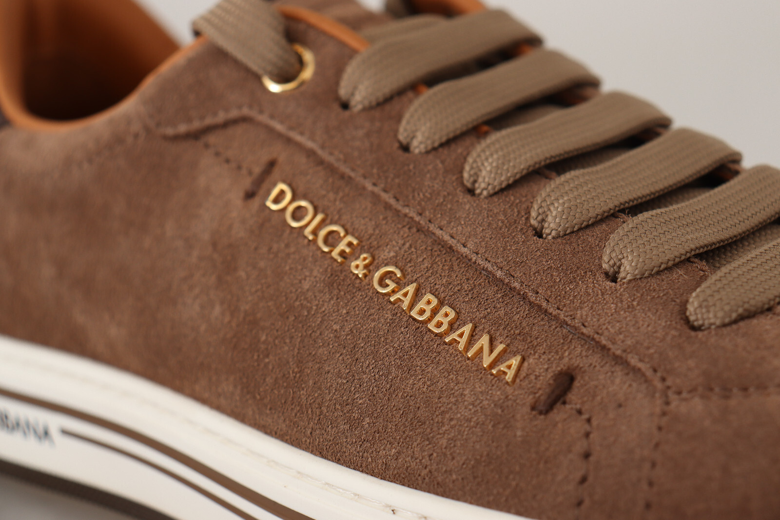 Pre-owned Dolce & Gabbana Shoes Brown Suede Logo Low Top Sneakers Mens Eu39 / Us6