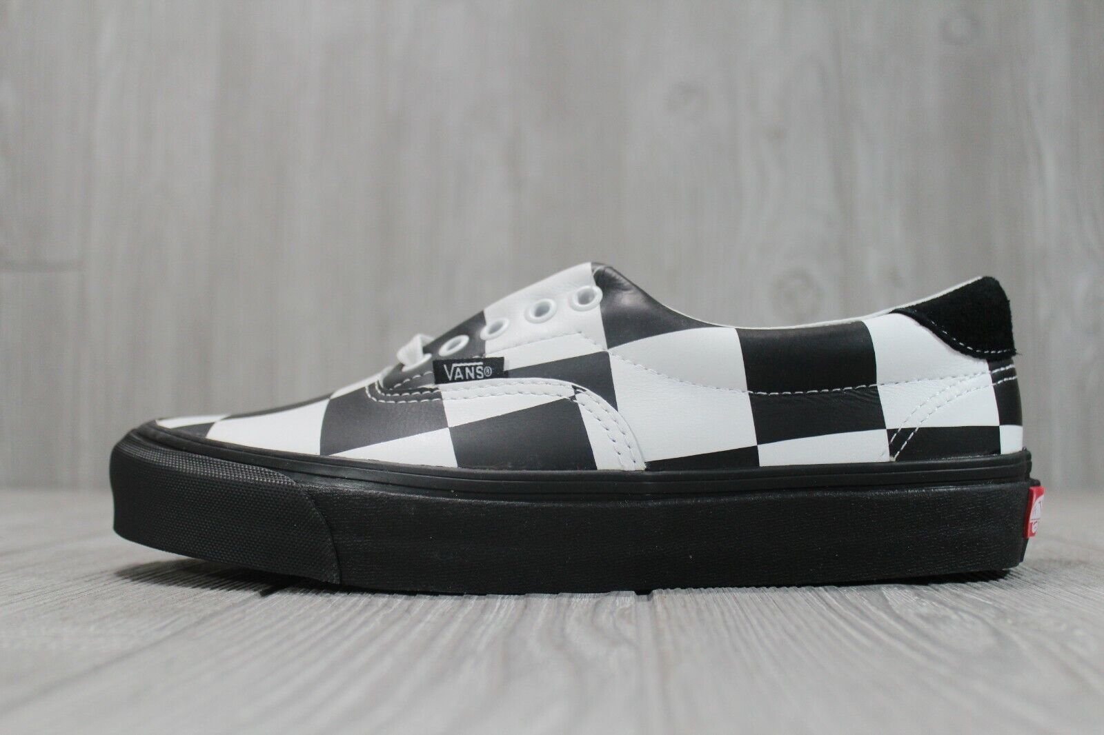 50 Rare New Vans X Barneys New York Big Checkered Shoes Men s Sizes 6 10.5 eBay
