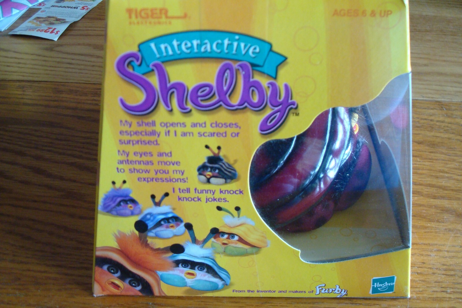 Shelby Clam Interactive Toy Hasbro Tiger Electronics 2001 New Unopened RED