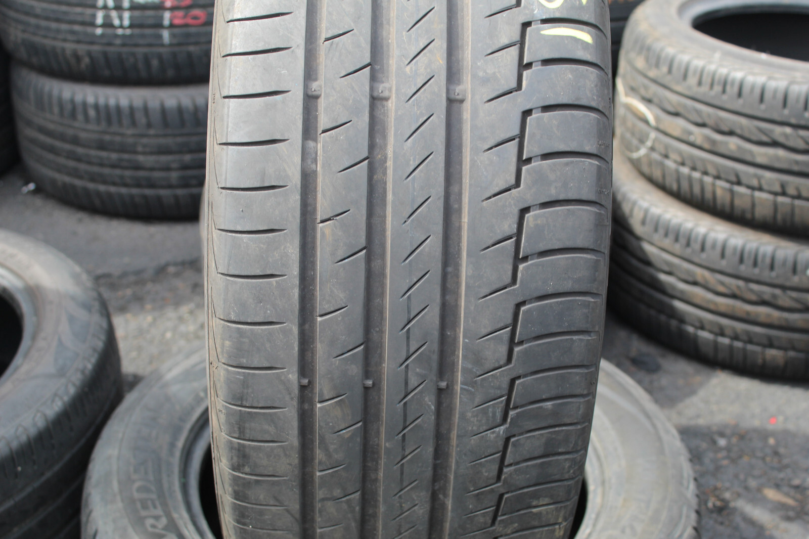 265 45 21 Continental, AO, XL 108H, x1 Single Tyre 5.7mm (F1_tyres) L2251