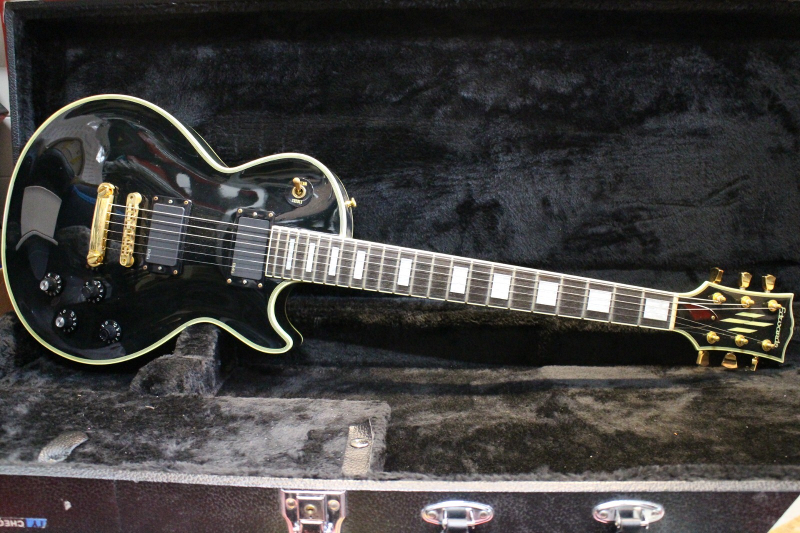 USED Edwards Limited Model Electric Guitar E-LP 113 LTC USED Edwards Limited Model Electric Guitar E-LP 113 LTC