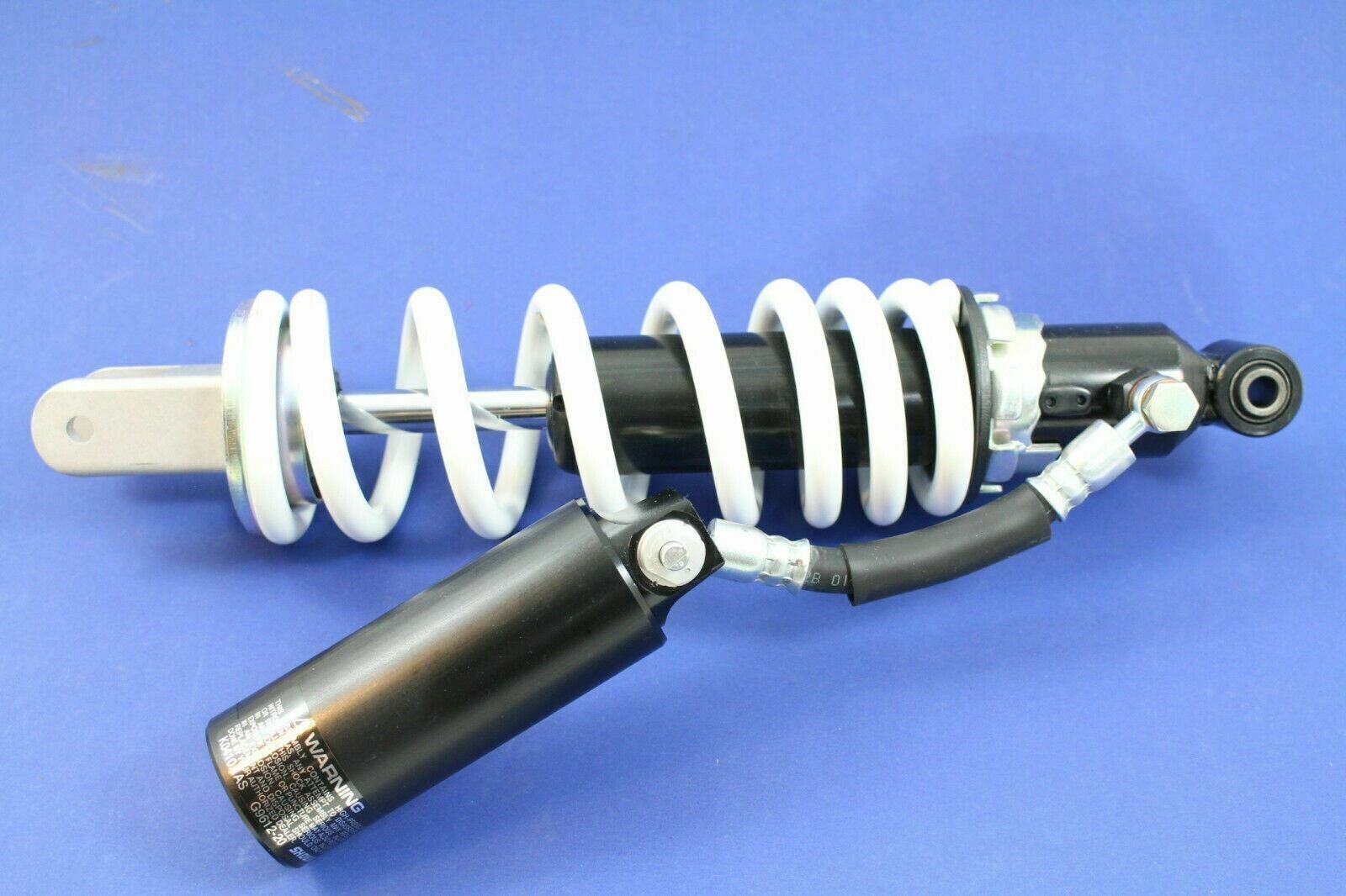 NEW BUELL SHOWA SHOCK Adjustable Rear Spring XB12SS XB12STT NEW BUELL SHOWA SHOCK Adjustable Rear Spring XB12SS XB12STT