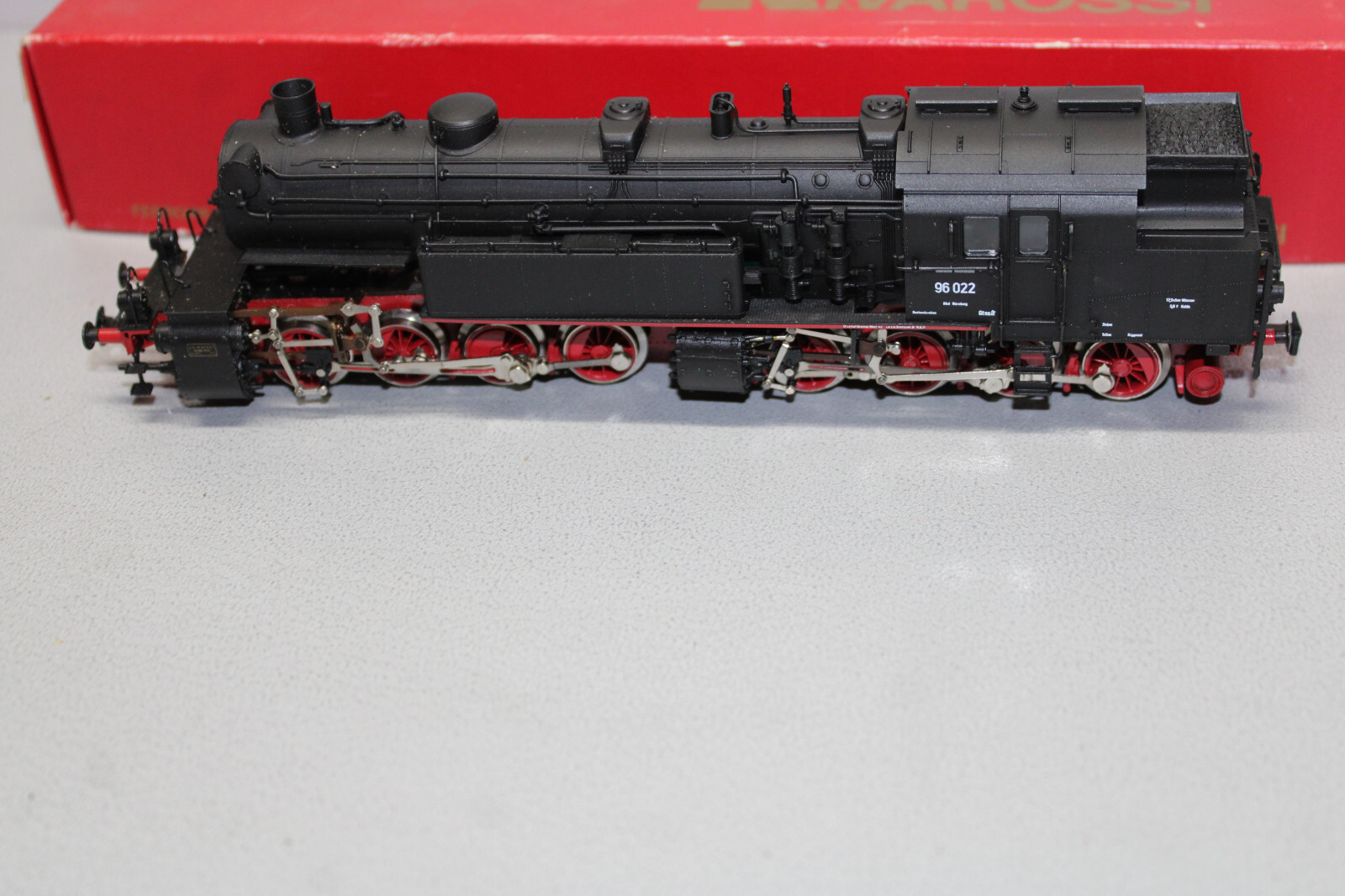 Rivarossi 1007 Steam Locomotive Series 96 022 AC Gauge H0 Rivarossi 1007 Steam Locomotive Series 96 022 AC Gauge H0