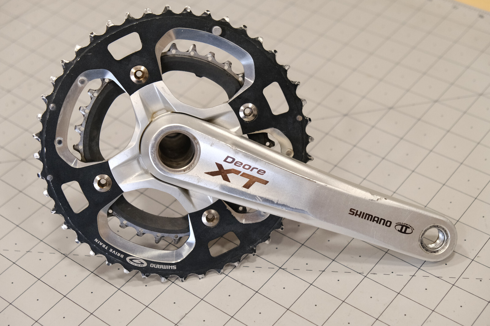 Shimano Deore XT FC-M770 Mountain Bike Drive Side Shimano Deore XT FC-M770 Mountain Bike Drive Side