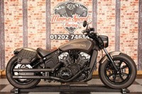 2019 INDIAN SCOUT BOBBER - DEAN SPEED EXHAUSTS - SIDE MOUNT PLATE - LUGGAGE
