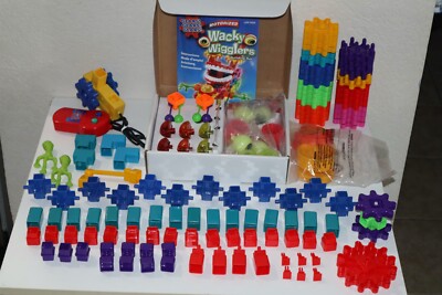 Learning Resources -Gears! Gears! Gears! Motorized Wacky Wigglers Robot w/manual