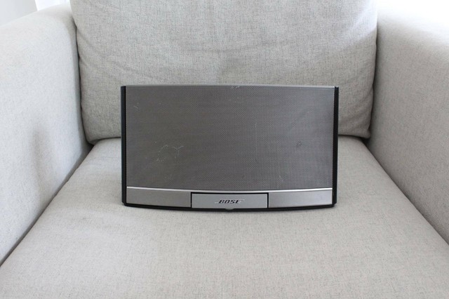 bose sounddock lightning