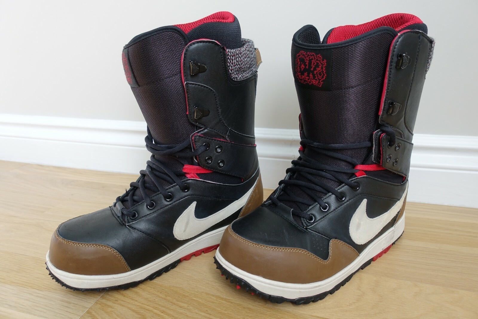Nike Zoom DK Danny Kass Snowboard Boots - Men's US Size 9 Nike Zoom DK Danny Kass Snowboard Boots - Men's US Size 9