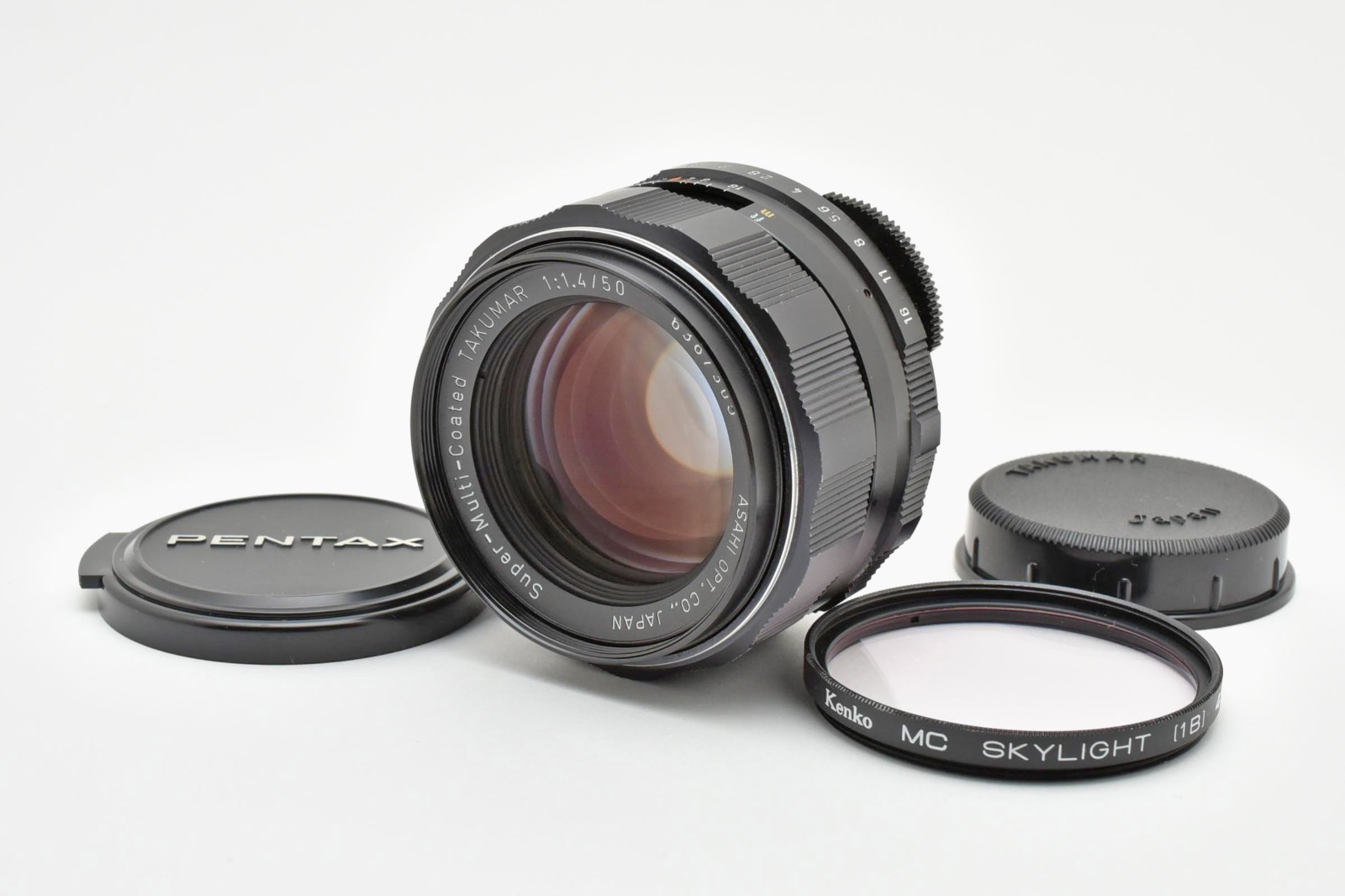 PENTAX SMC Super-Multi-Coated Takumar 50mm F1.4 M42 Lens