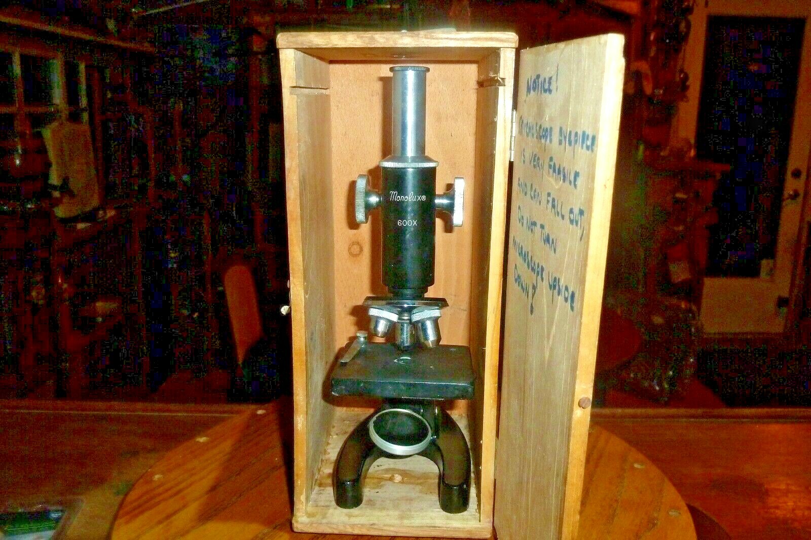 Microscope Monolux 600X