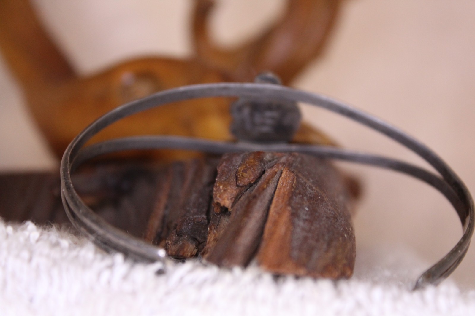Vintage Southwestern Sterling Silver   Leaf Cuff Bracelet