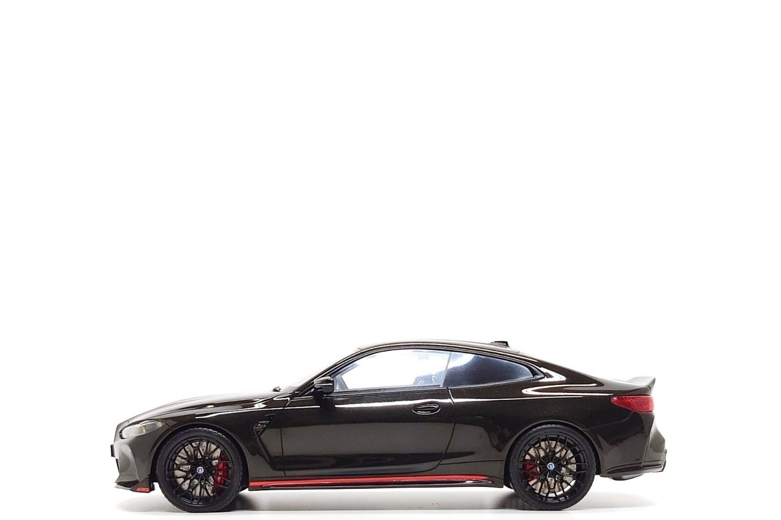 BMW 1/18 GTスピリット 1/18 BMW 435i M-Sport 楽天市場】GTスピリット 1/18 BMW 435i Mスポーツ F32 クーペ ブルー