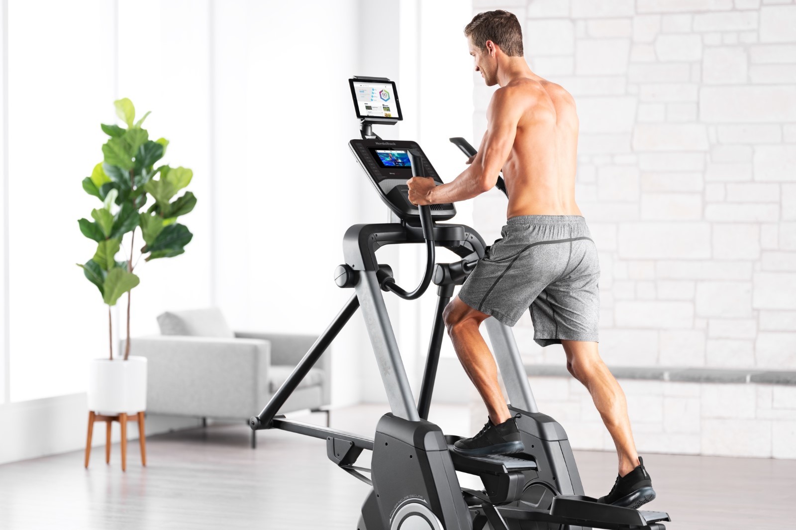 NordicTrack Freestrider FS7i Elliptical NTEL71317 7