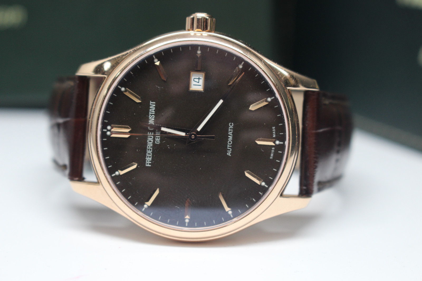 Sản Phẩm Frederique Constant Automatic Brown Strap Mens Sản Phẩm Frederique Constant Automatic Brown Strap Mens