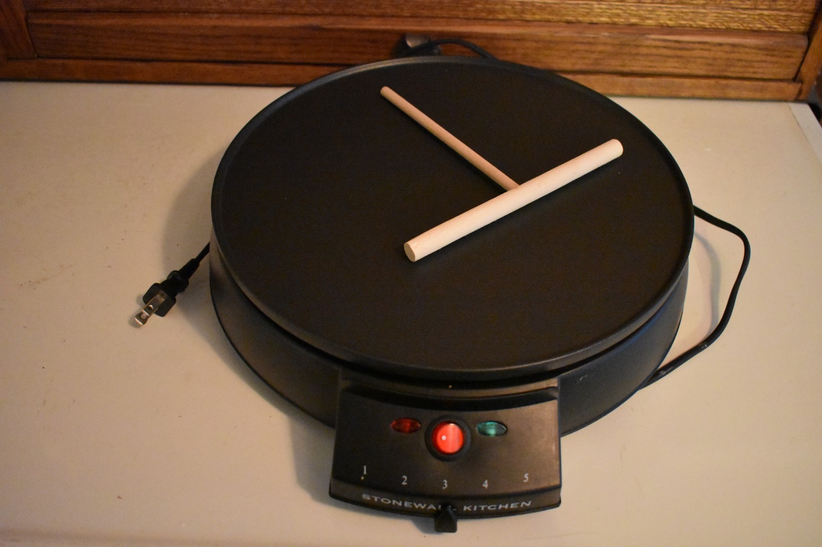 Stonewall Kitchen Electric Crepe Maker