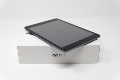 Image Apple iPad mini 2 WiFi + 4G (A1490) 64 Go gris sidéral (Très bon état) Image Apple iPad mini 2 WiFi + 4G (A1490) 64 Go gris sidéral (Très bon état)