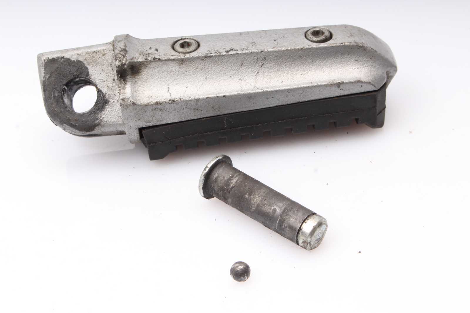 ⭐︎ Fußraste hinten links Kawasaki Z 750 Turbo ZX750E 84-85 | eBay