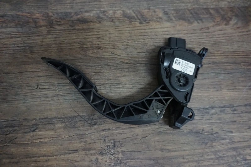 8k172323 Original Audi A4 8k B8 A5 A6 A7 A8 Module Ã©Lectronique De PÃ©Dale D'AccÃ©