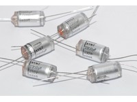 10 Stück Lot Styroflex Kondensator 10000pF 10nF 63V 2,5/% Φ7 x 15mm