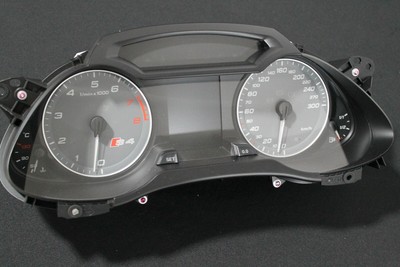 Kombiinstrument für Audi A4