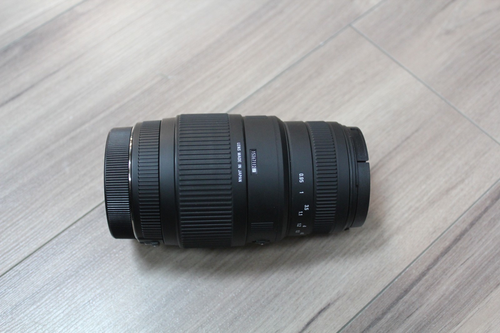 Sigma 70-300mm F/4-5.6 DG MACRO Lens for Canon