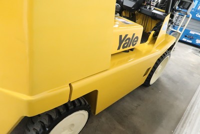 Yale GLC155, 15,000# Cushion Tire Forklift, LPG, Three Stage, S/S, Hyster S155XL
