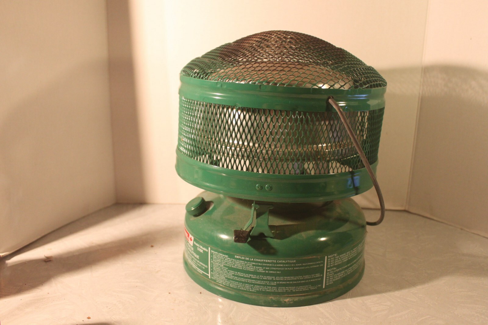 COLEMAN CANADA MODEL 516K 5000 BTU HEATER STOVE + BOX + INSTRUCTIONS JAN 1981