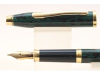 Cross Century Black /& Gold Fountain Pen Medium Pt Made In Ireland 2506