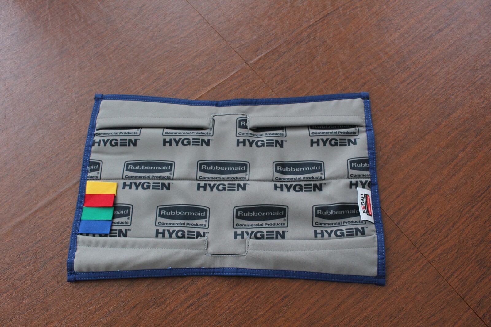 HYGEN™ PULSE™ MICROFIBER WET AND DUST PAD, GREEN / BLUE (case of 6 pads)